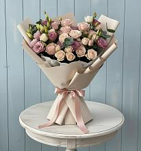 Букет цветов из:  Розы и Лизиантусы в Нагорное