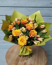 Букет цветов из:  Альстромерии и Розы в Нагорное