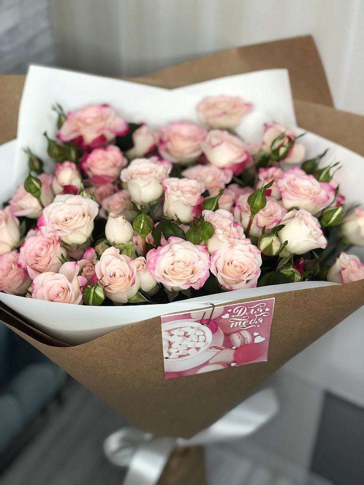 Букет цветов из: Розы в Нагорное