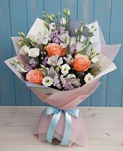 Букет цветов из:  Лизиантусы, Розы, Альстромерии и Гипсофила #REPLACE_PRED# Нагорное