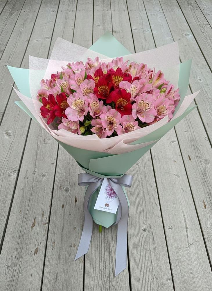 Букет цветов из: Альстромерии в Нагорное