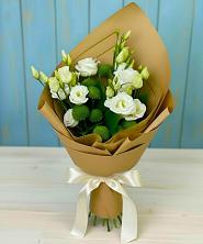 Букет цветов из:  Хризантемы и Лизиантусы в Нагорное