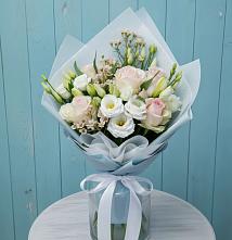 Букет цветов из:  Розы и Лизиантусы в Нагорное